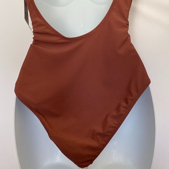 Cupshe Tawny One Piece Bathing Suit - Picture 8 of 12